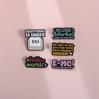 Épingles en émail avec code informatique personnalisé, broches Hello World, badges de revers, bijoux amusants, cadeau pour enfants et amis