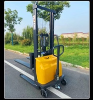 Gerbeur électrique autoporté JIN YANG HU, directement de l'usine, avec batterie au plomb-acide et pneus en nylon pour entrepôt