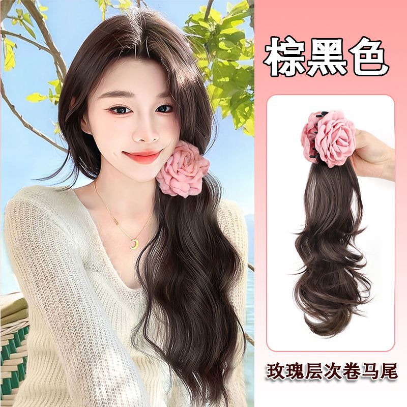 Pink roses [brownish-black]