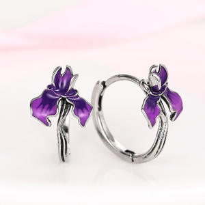 Orecchini a fiore in argento tibetano placcati in oro bianco, stile romantico per donna, orecchini pendenti a cerchio, gioielli alla moda - Product Image 1