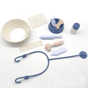 Giocattoli veterinari educativi per bambini Set di giochi per finti giochi da dottore set per la cura degli animali domestici gioco di ruolo per ragazzi e bambine - Product Image 5