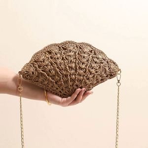 Nuevo Bolso de Playa de Paja con Forma de Concha para Mujer, Hecho a Mano, Estilo Cruzado - Product Image 6