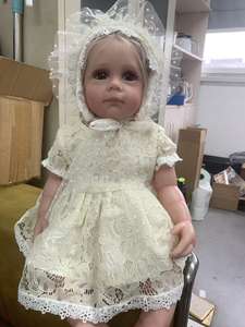 Muñecas <span class=keywords><strong>Reborn</strong></span> Realistas de 60 cm para Niña, Muñeca de Bebé Hecha a Mano de Aspecto Real con <span class=keywords><strong>Ojos</strong></span> <span class=keywords><strong>Abiertos</strong></span> y Pintura Avanzada, Set de Regalo para Niños M022 - Product Image 6