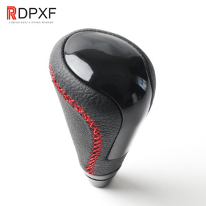 Convient pour Lexus IS250 IS350, remplacement du <span class=keywords><strong>pommeau</strong></span> <span class=keywords><strong>de</strong></span> levier <span class=keywords><strong>de</strong></span> <span class=keywords><strong>vitesse</strong></span>, poignée <span class=keywords><strong>de</strong></span> changement <span class=keywords><strong>de</strong></span> <span class=keywords><strong>vitesse</strong></span>, <span class=keywords><strong>pommeau</strong></span> <span class=keywords><strong>de</strong></span> levier <span class=keywords><strong>de</strong></span> <span class=keywords><strong>vitesse</strong></span> en fibre <span class=keywords><strong>de</strong></span> carbone pour transmission <span class=keywords><strong>automatique</strong></span> - Product Image 3