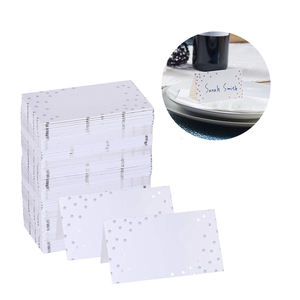 Tarjetas de Lugar Personalizadas para Boda, con Nombre de Mesa, Sello de Cera y Borde Plateado - Product Image 4