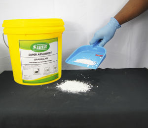Granulado Superabsorbente SABER de Alta Resistencia, 20 Litros, Granulato Absorbente Universal de Alta Capacidad para Mantenimiento de Equipos y Fugas - Product Image 1
