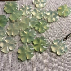 Trèfle, pendentif amulette en jade vert naturel Xiuyu à quatre feuilles, collier pendentif en jade, perle de boucles d'oreilles - Product Image 4
