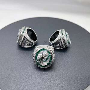 Bague de championnat des Philadelphia Eagles 2024-2025 pour homme, plaquée platine, en alliage, avec cristaux de strass en forme de cœur, ensemble traditionnel - Product Image 2