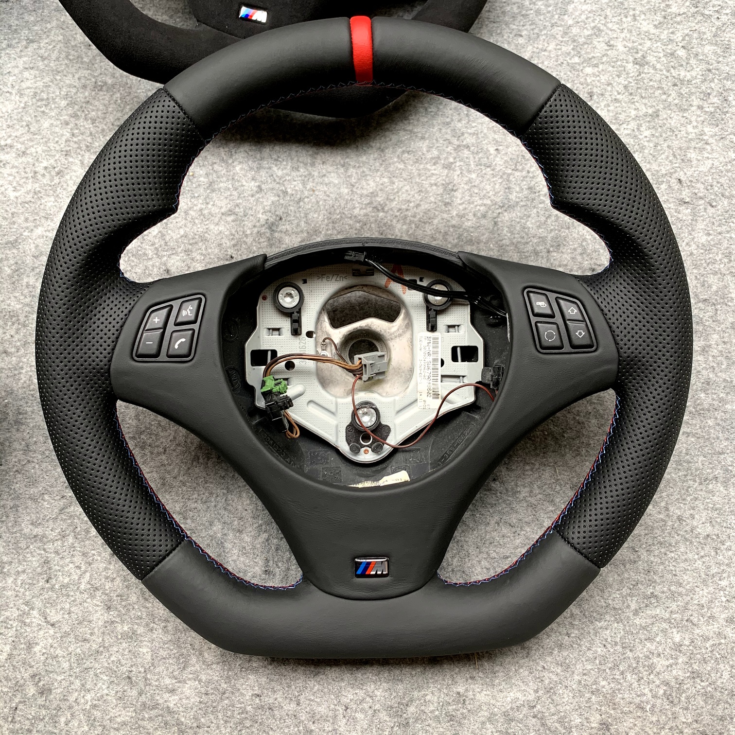 Carbon fiber steering wheel for BMW E90 E92 E93 with perforated smooth leather red ring trim buttons