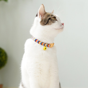 Conjunto de collar para gatos, ajustable, con campana, patrón de cuadrícula de colores, estilo moderno para gatos pequeños y perros, suministros para mascotas - Product Image 2