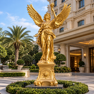 Statua Personalizzata della Vittoria con Ali Dorate in Resina e Fibra di Vetro per Decorazione Ingresso Hotel e Progetti Commerciali - Product Image 1