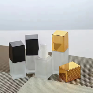 Bouteilles en verre de fond de teint vides rechargeables 1oz émulsion Essence distributeur de lotion carré bouchon de pompe de presse bouteilles transparentes - Product Image 5