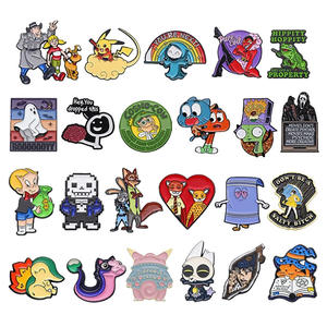 Broche en alliage de zinc émaillé USAVICH Lapin Rouge de dessin animé, épinglette fantaisie noire, motif démon sombre et maléfique, pour uniforme de prison et costume - Product Image 2