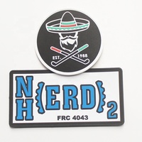 Patchs en PVC silicone personnalisés avec logo en relief, fond noir ou transparent, étiquette en PVC souple en caoutchouc