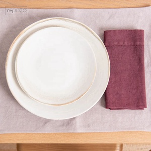 Servilleta de lino lavado a la piedra natural color Burdeos 100% - Product Image 3