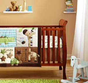 Set Seprai Kartun Jerapah Tambal Sulam, Set Tempat Tidur Bayi Desain Terbaru 3 Buah