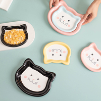 Bol de nourriture pour chat en céramique à motif de chaton mignon de style Ins assiette de soucoupe d'alimentation courte pour animaux de compagnie