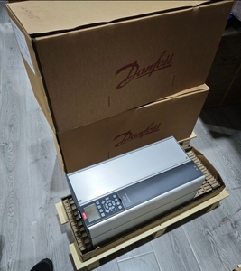 Convertisseur de fréquence triphasé 131F0431 18,5 KW / 25 pour 380-500 VAC - Product Image 4