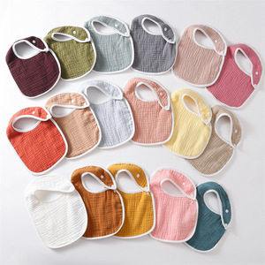 Baberos de muselina para bebé superabsorbentes Xiximi 100% algodón para comer babeo y dentición suave babero de muselina en forma de U de 6 capas - Product Image 4