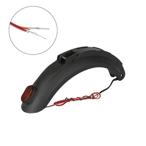 Garde-boue arrière avec feu arrière pour trottinettes S1 S2 S3, pièces de trottinette, accessoires de feu arrière de garde-boue de trottinette - Product Image 6
