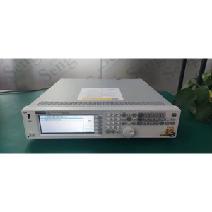 Générateur de signaux analogiques micro-ondes Keysight N5183A MXG 40G d'occasion - Product Image 1