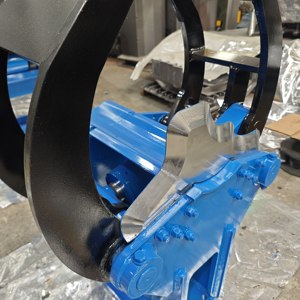 Machine à couper les arbres hydraulique, nouvelles grappins pour excavateur pour la construction et l'agriculture - Product Image 2