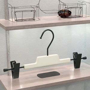 מותאם אישית מט שחור עץ pant חצאית קולב שאינו להחליק גומי מצופה במקום ידידותי לסביבה-חיסכון קליפים קל התקנה וו התקנה הוק - Product Image 4