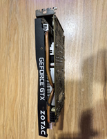Tarjeta gráfica para juegos Zotac GeForce GTX 1660 6GB GDDR5 con interfaz PCI Express de salida DVI para uso en escritorio utilizada con ventilador