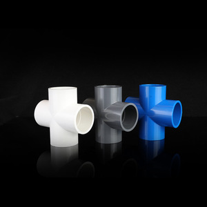 Conector de PVC de cuatro vías personalizado, accesorio de tubería cruzada de igual diámetro para suministro de agua de acuario, duradero y resistente a la corrosión - Product Image 1