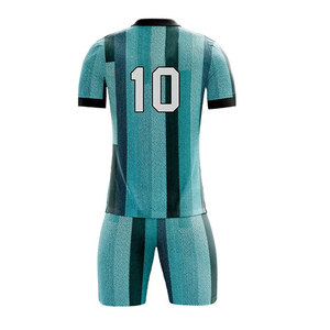 Uniformes de football 100% polyester à vendre, nouveau design, logo personnalisé, uniformes de football à bas prix - Product Image 3