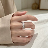 Bague ajustable ouverte pour femme, motif géométrique circulaire en relief, style simple et polyvalent, cadeau bijou