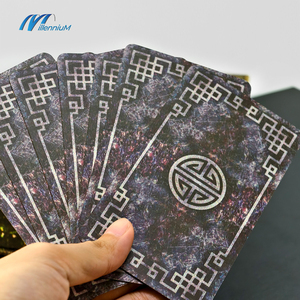 Factory Dropshipping personalizzabile stampa olografica tarocchi e carte oracolo a buon mercato tarocchi francesi carte da gioco - Product Image 1