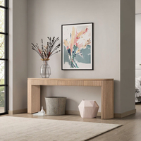 Table basse Byron RH, buffet en bois cannelé avec panneaux texturés, table de salon moderne pour l'entrée