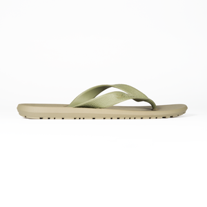 Sandales tongs robustes Pick Earthy Olive pour hommes avec semelle ergonomique pour les activités de plein air et les occasions décontractées - Product Image 1