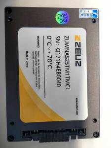 U.2 SSD Enterprise NVMe SSD ประสิทธิภาพที่เหนือชั้นและความทนทานต่อความร้อนสำหรับสภาพแวดล้อมเซิร์ฟเวอร์ที่มีความมั่นคงสูง - Product Image 2