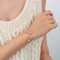 Bracelet à breloques en forme de coeur d'amour en or 18 carats bijoux de style classique en acier inoxydable à double couche de haute qualité