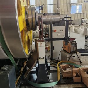 Machine d'essai d'équilibrage dynamique d'arbre de transmission YYQ-5000, masse maximale de l'obturé de 5000 kg - Product Image 5