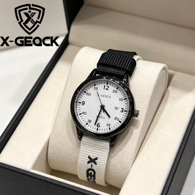 Fashionable Canvas Watch Calendar 3ATM Waterproof Quartz Retro Durable Large Digital Men's and Women's Watch