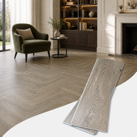 Revêtement de sol SPC de qualité commerciale avec revêtement UV mat, anti-rayures, ignifuge, planches de vinyle de luxe pour immeubles de bureaux, centres commerciaux
