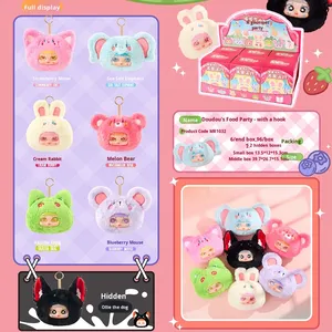 Cute Dudu Cub Food Party PVC Anime figura de moda caja ciega juguete figurita mochila bolsa colgante Frozen decoración al por mayor - Product Image 2