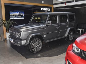 BJ80 Ultimate Luxury Off-Road Flagship: Motore 3.0T V6, Telaio di Grado Militare, Cabina Stile Comandante, per Uso Ufficiale ed Elite - Product Image 3