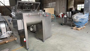 Mezcladora Horizontal de Tornillo de Acero Inoxidable Automática de Alta Eficiencia con Bomba para Mezclar Alimentos Secos y Especias en Polvo - Product Image 3
