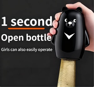 Abridor de Botellas con Forma de Oso Blanco y Negro, Diseño Único, Idea de Regalo Genial, Accesorio de Cocina y Bar - Product Image 4