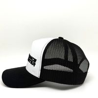 Casquette Trucker Unisexe Personnalisée Euro Performance Center Broderie 5 Panneaux Structurée avec Dos en Maille Respirante – Vente en Gros