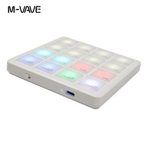 <span class=keywords><strong>M</strong></span>-VAVE SMC-PAD 袖珍黑色无线 MIDI 控制器，带 16 个打击垫，USB-C 接口设计，小型 MIDI 垫键盘控制器 - Product Image 5