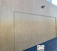 Porte de garage moderne à battants verticaux, à ouverture basculante, à lattes décoratives, en aluminium, montage encastré, porte sectionnelle, alliage d'aluminium durable