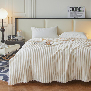 Larga spessa striscia di pelliccia sintetica di coniglio Jacquard in pile di corallo coperta per tessuti per <span class=keywords><strong>la</strong></span> casa e copridivano regalo Premium per i propri cari - Product Image 2