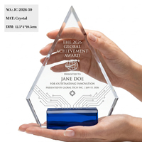 Trophée personnalisé en cristal bleu avec gravure, plaque d'innovation mondiale pour la reconnaissance de l'excellence et de la durabilité