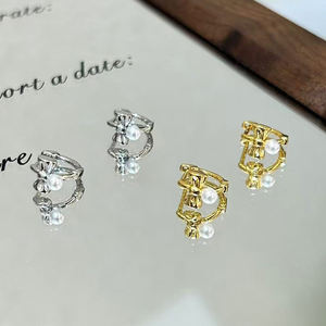 Серьги-кольца на ухо с позолотой, осенне-зимние, с кружевом и бантом, толстые, с золотым покрытием - Product Image 4