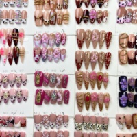 TSZS Boîte Mystère Surprise Faux Ongles Press-On Faits Main Fleurs 3D Aléatoires Luxe Réutilisables Boîte Aveugle de Faux Ongles Artistiques Vente en Gros pour Femmes